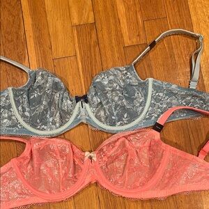 Victoria's Secret Lace Underwire Bra Set - Gray and Pink